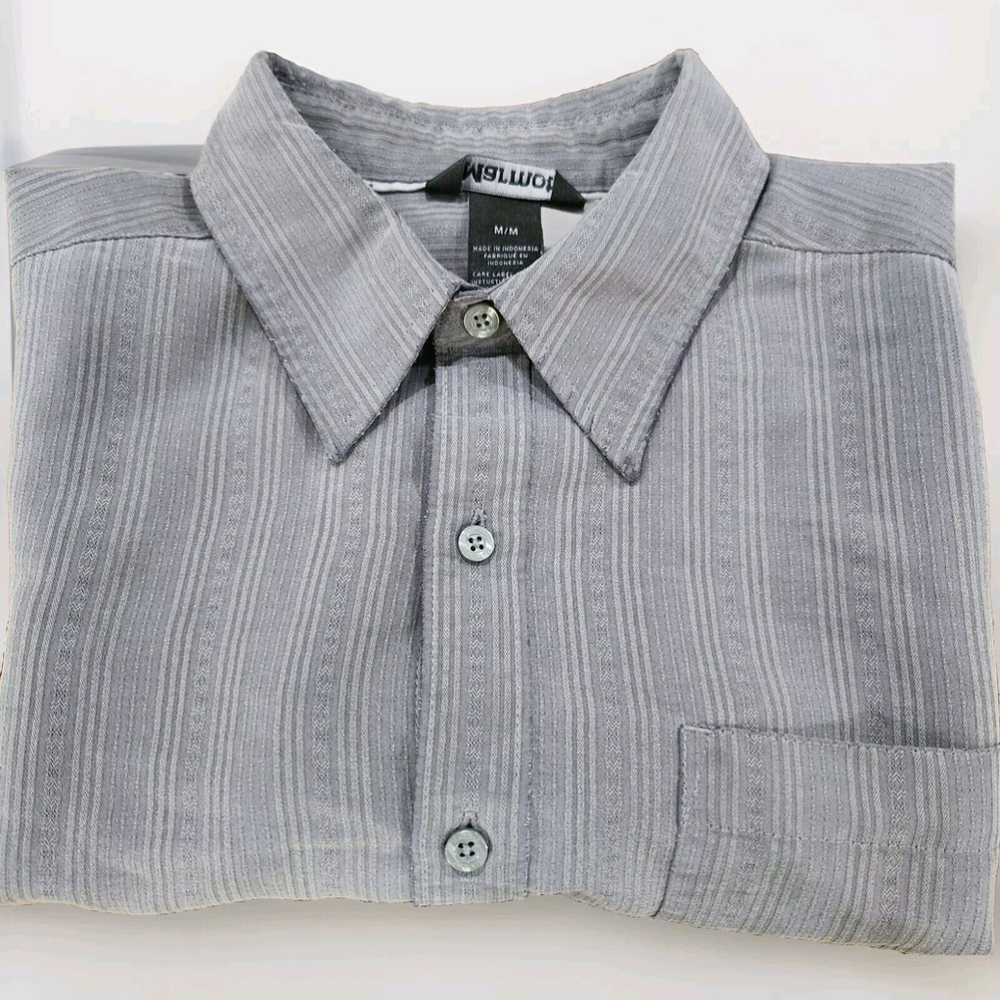 Marmot Mens Shirt Button Up Gray Medium Short Sleeves Pocket Logo *(Flaw)